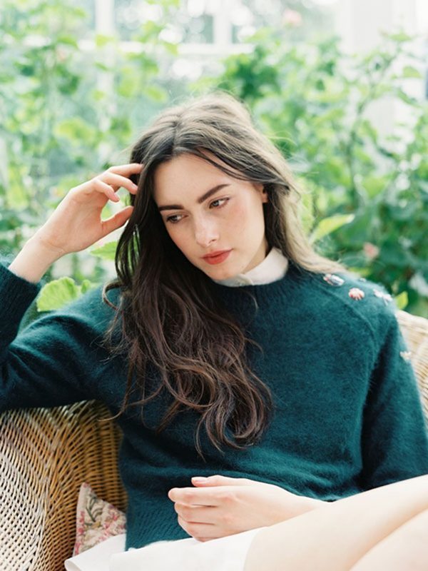 Curing The Deadly Disease Of Online Envy | Darling Magazine