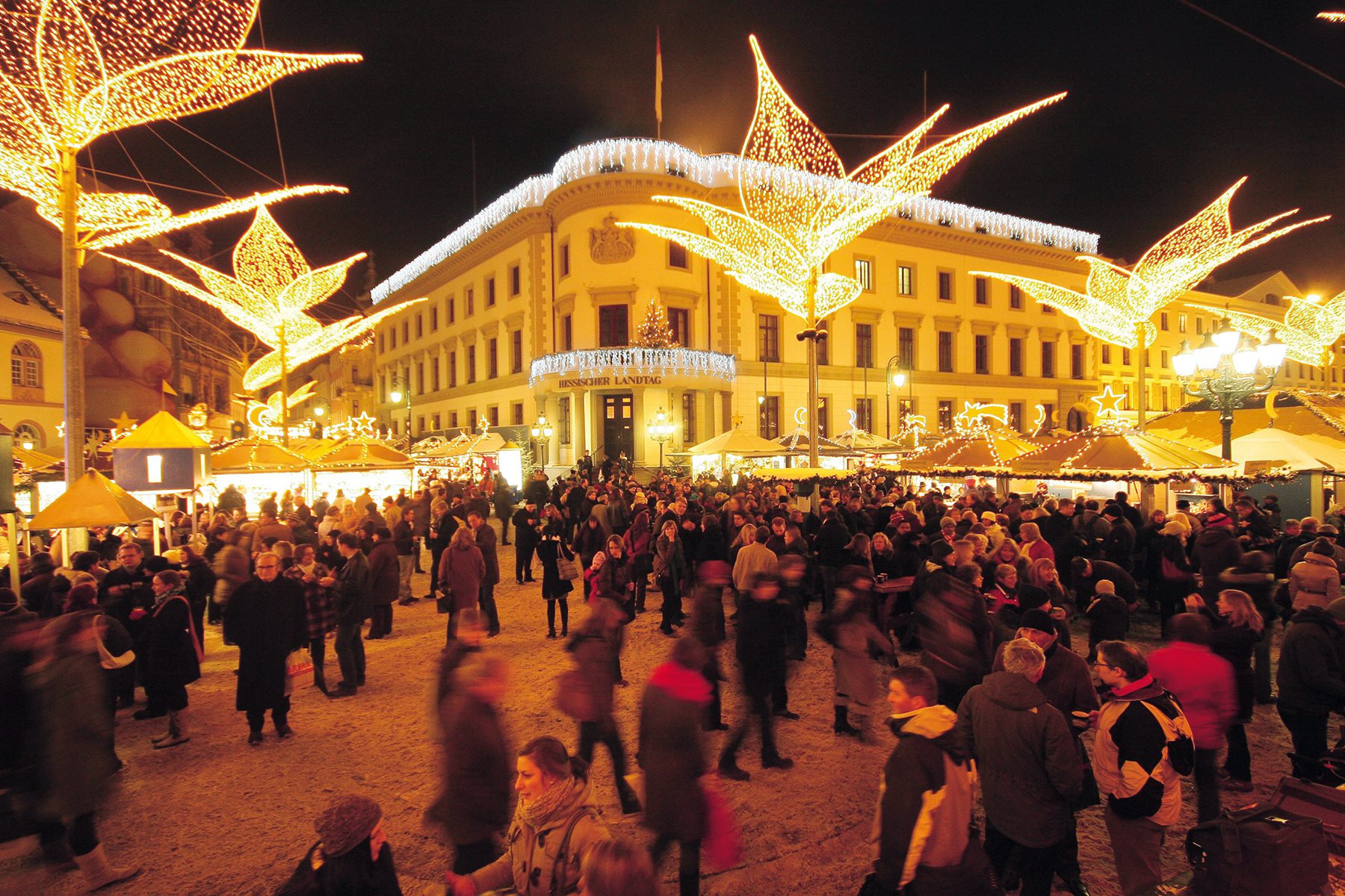 Can't Miss Christmas Markets Around the World - Darling Magazine