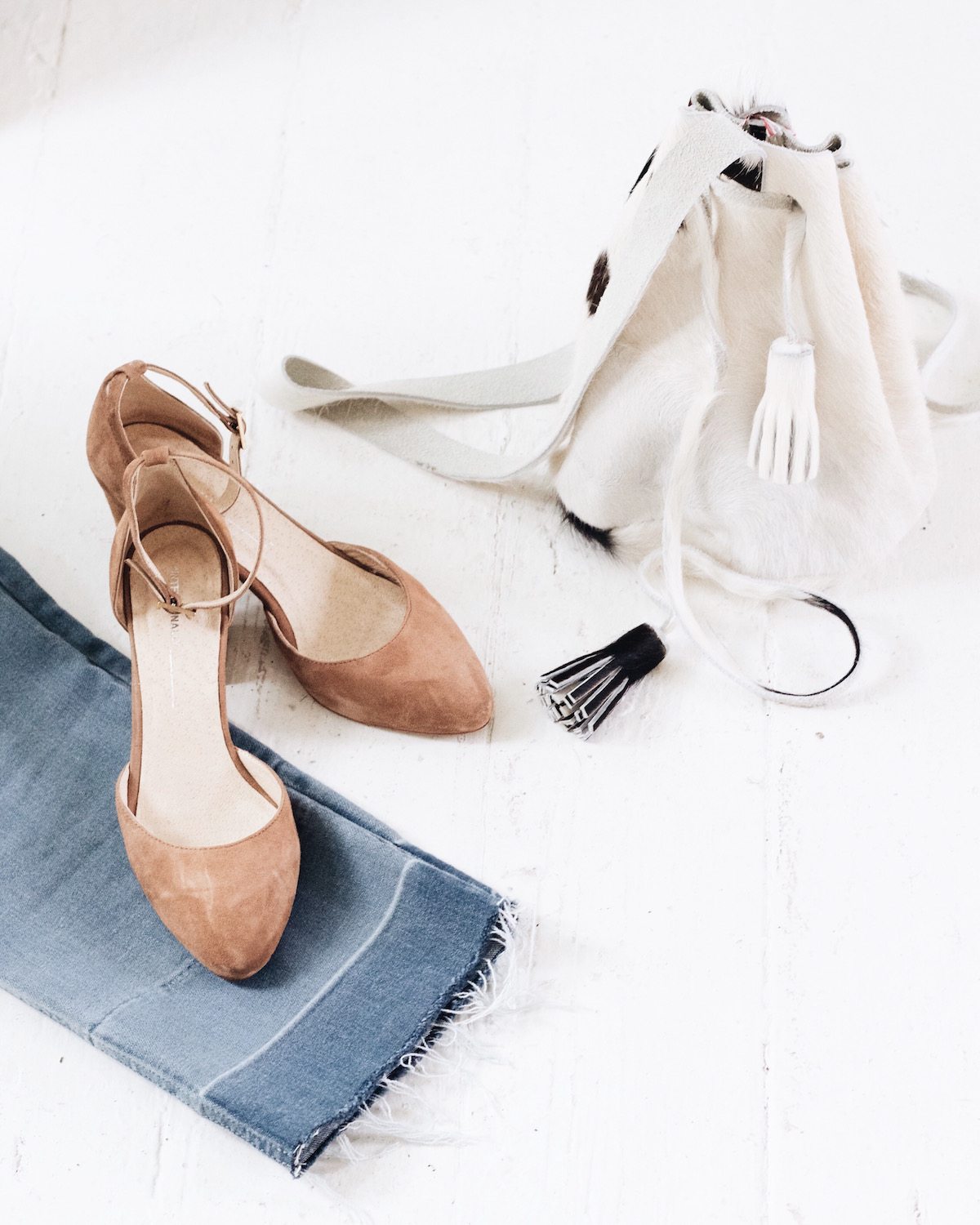 tan shoes jeans